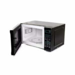 Black & Decker 0.6 CU.FT Black Microwave 700W (delivery rate may change based on distance)